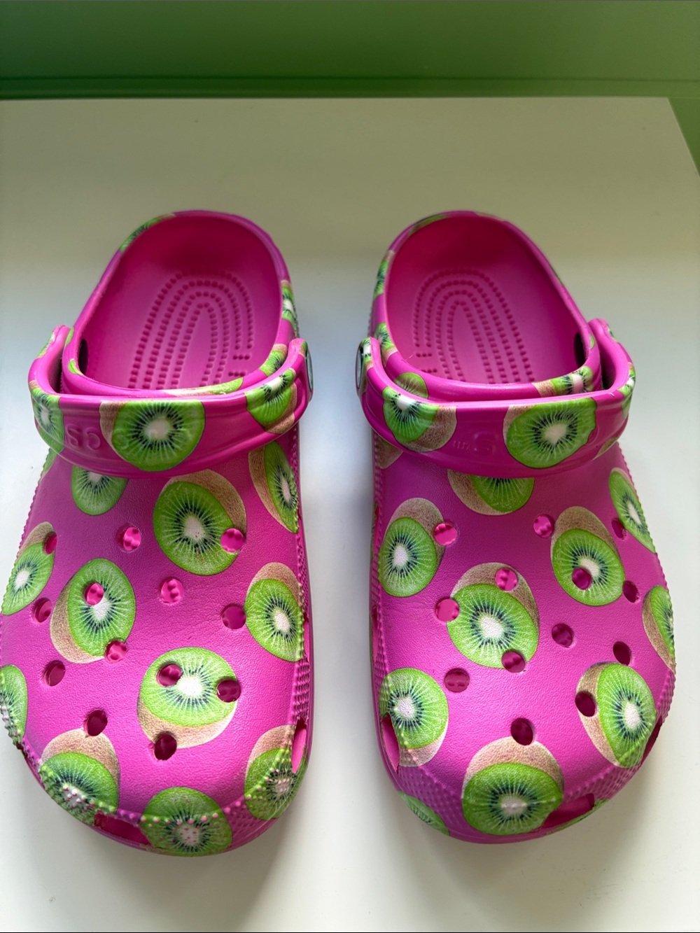 CROCS Pink Kiwi Print Clogs